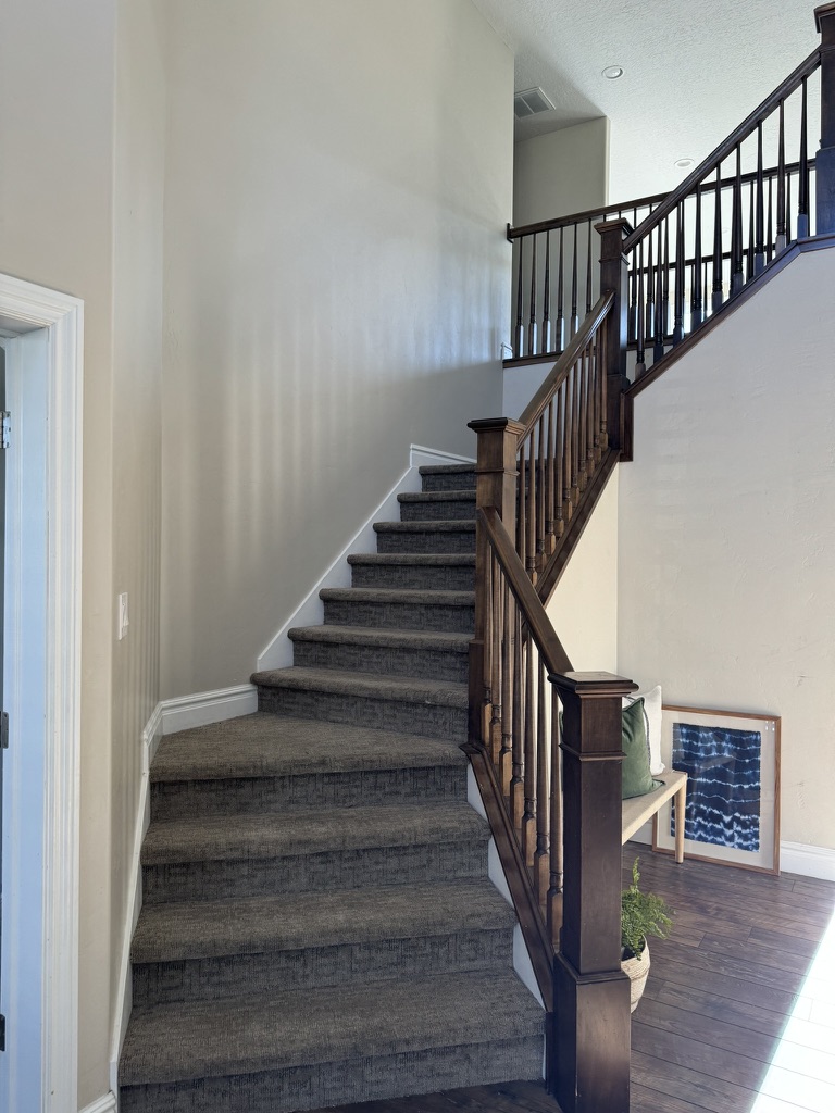 Staircase before the Corner Canyon Home remodel